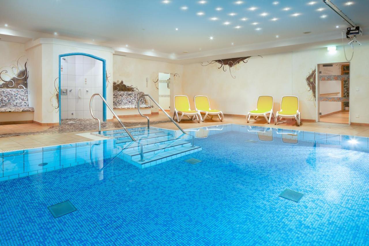 "Viktoria Ferienhaus" - Annehmlichkeiten Von 4-Sterne Familien-Und Wellnesshotel Viktoria Koennen Mitbenutzt Werden Oberstdorf Dış mekan fotoğraf